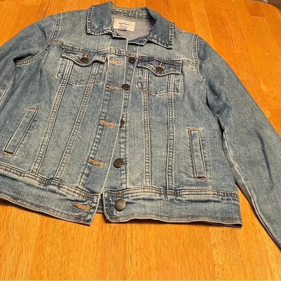 Old Navy denim jacket, size small - Picture 1 of 7